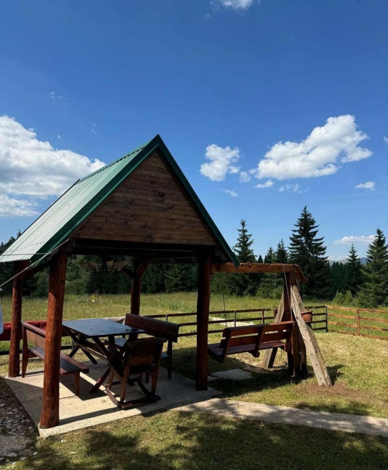 Gardasevic Holiday home